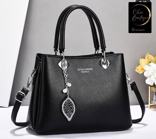 Sac à Main Élégant Cuir Noir