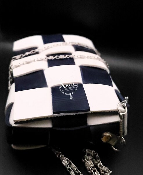 BLUE & WHITE Kids bag with big chain