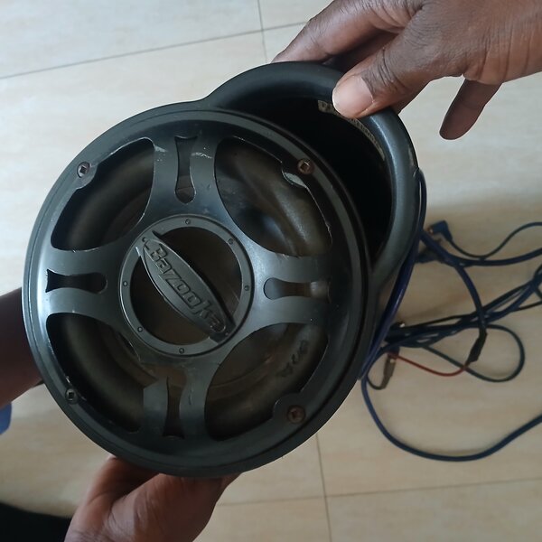 Bazooka 2000W Self amplified