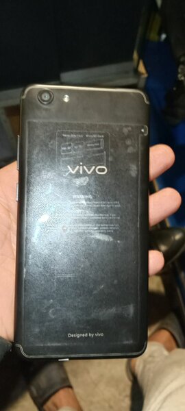 Vivo y71 box pack