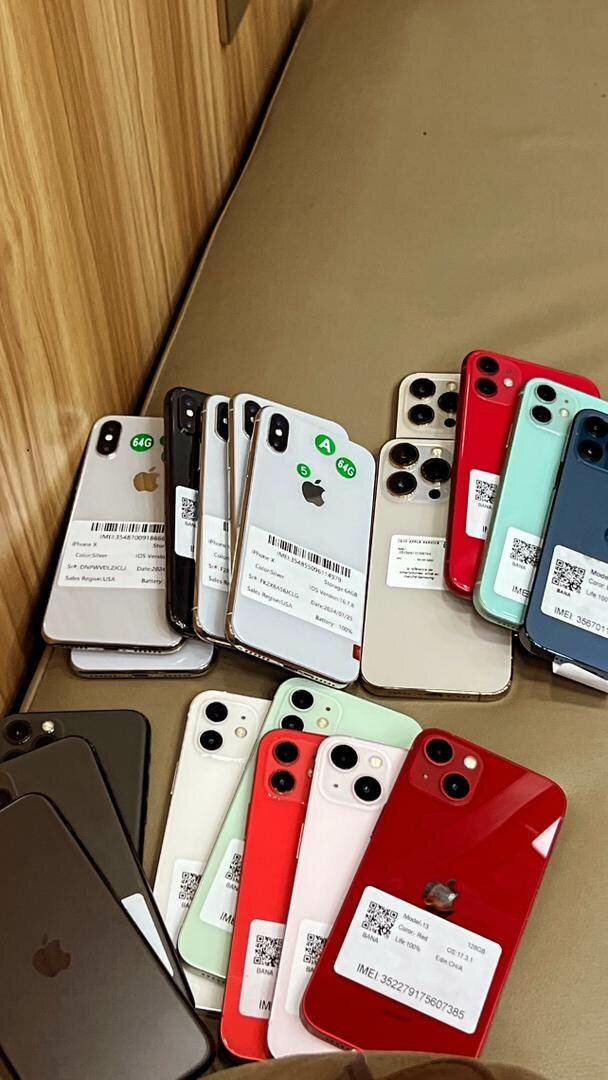 Iphone x casi neuf 64 gigas super propre batterie 100 pource