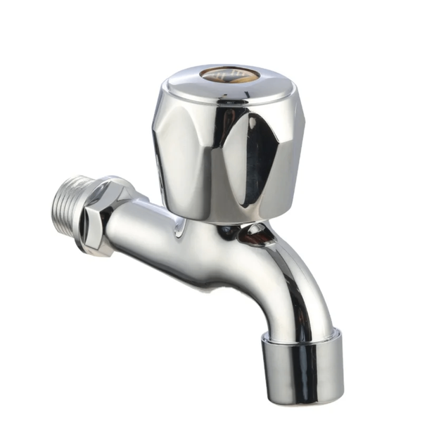 Robinet mural chromé