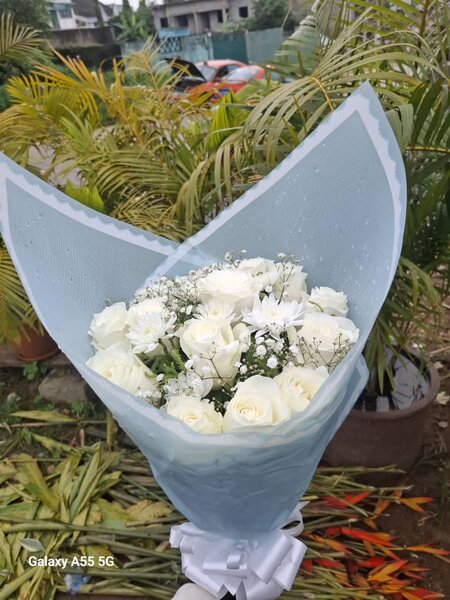 Fleurs et cadeaux d anniversai