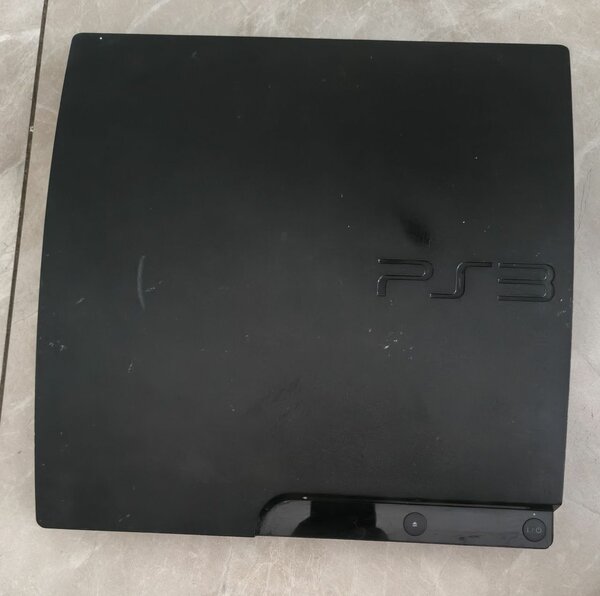 Console de jeu PS3 Slim