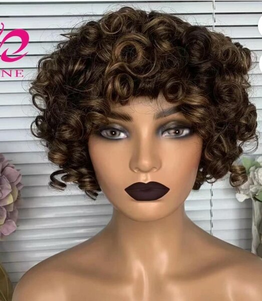 Perruque Bouclée Courte Style Afro