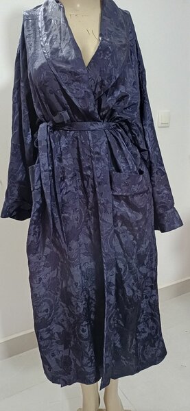 Peignoir en satin pour femme