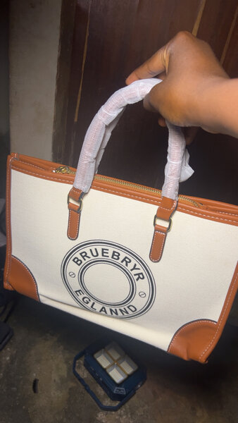 Sac à main chic en toile