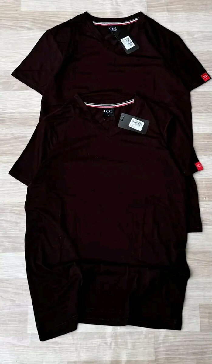 Lot de T-shirts Col V Homme