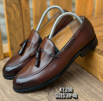 JOHN FOSTER tassel loafer dark