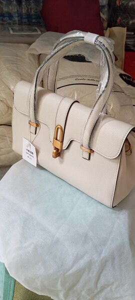 Sac à main élégant femme