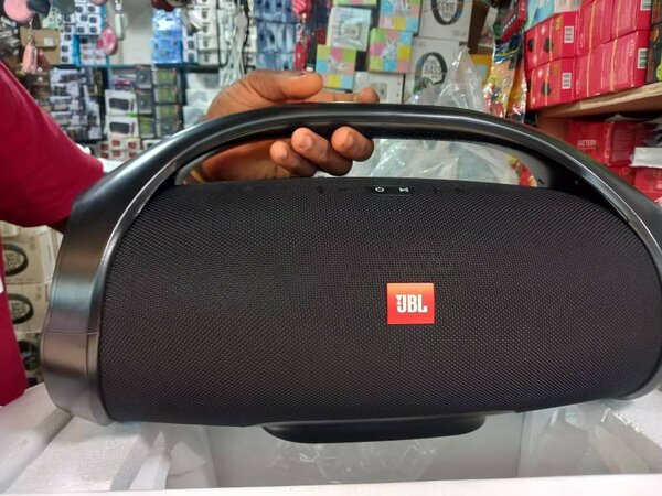Boombox JBL