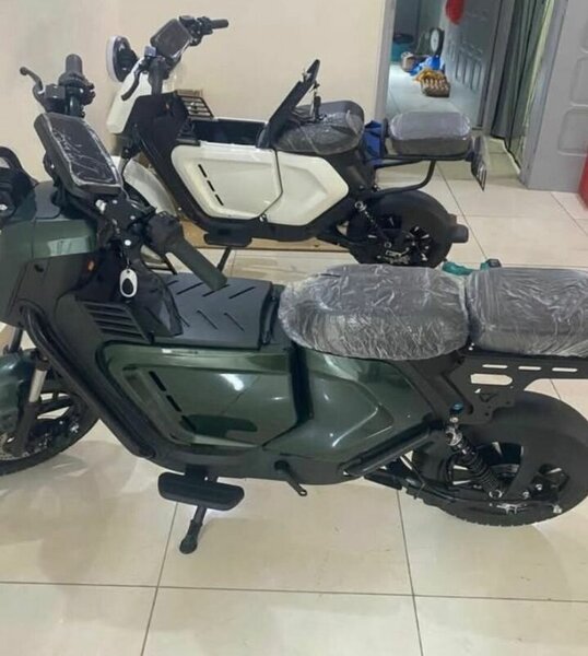 Scooter électrique moderne