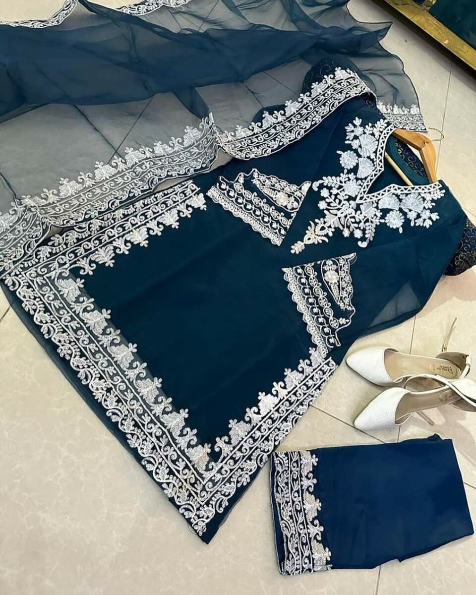 Organza 3piece Embroidery suit