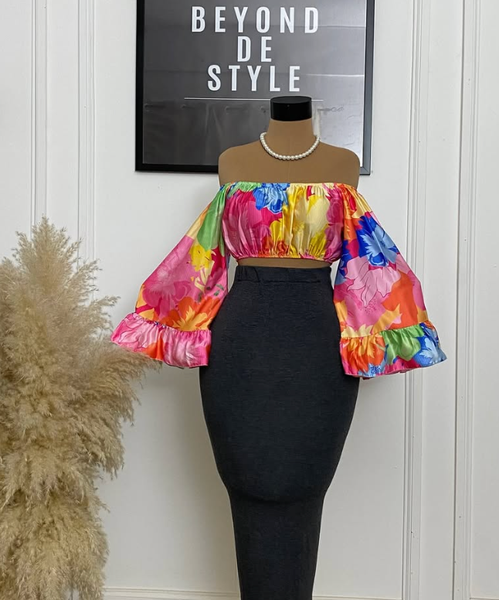 COLORFUL WIDE SLEEVES OFF SHOULDER TOP