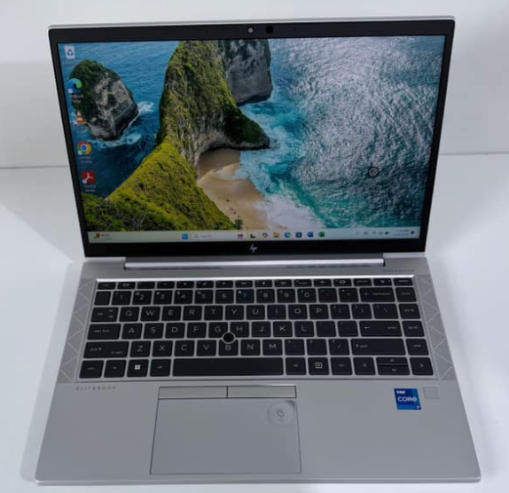 HP ELITEBOOK 840 G8