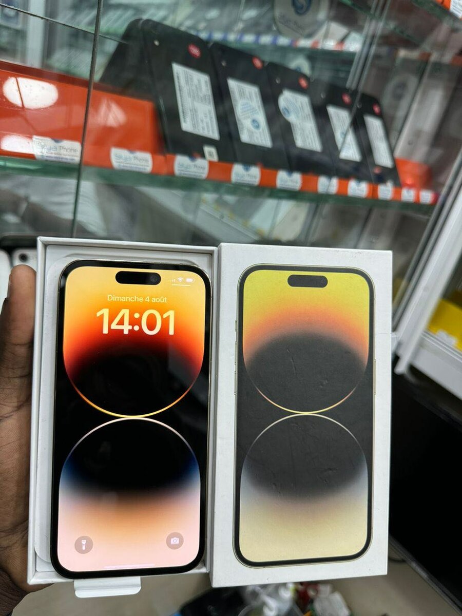 iPhone 14 pro 128giga second main tout passe propre