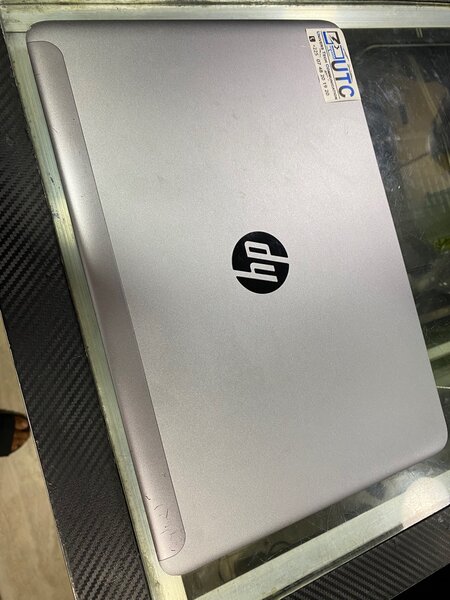 Ordinateur PORTABLE HP CORE I7