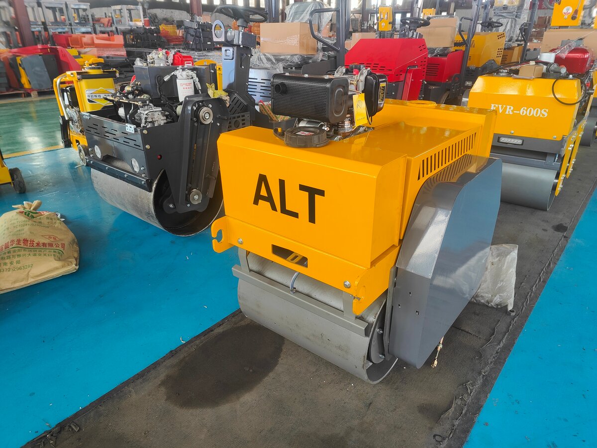 Rouleau Compresseur Vibrant ALT 600WD