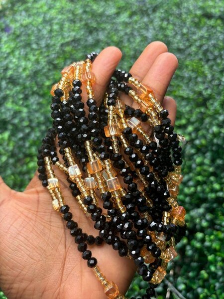 Colliers de perles africains