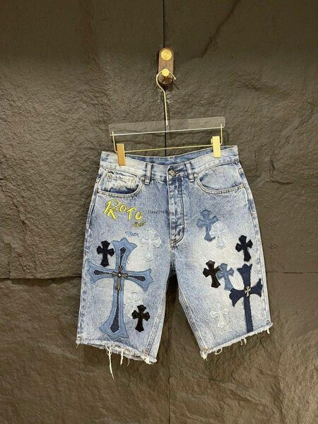 Shorts en jeans gothiques