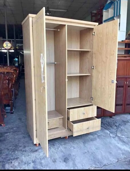 Armoire en bois moderne
