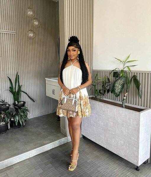 Robe élégante d'été chic