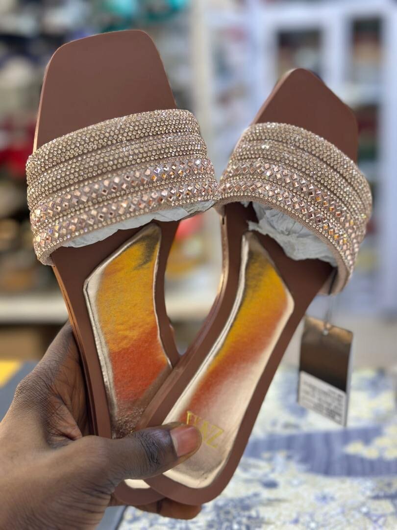 Ladies cute slippers