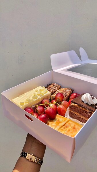 Sweet box