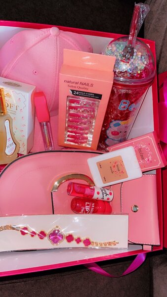 Coffret cadeau beauté et accessoires