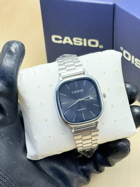 Montre Casio Quartz Élégante