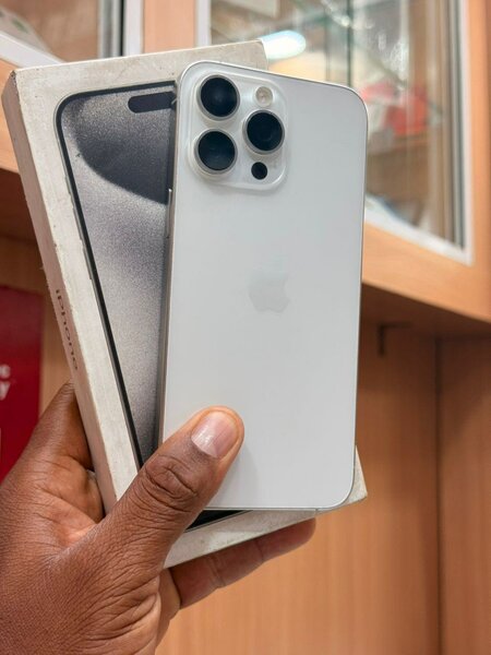 iPhone 15 Pro Max 512Go