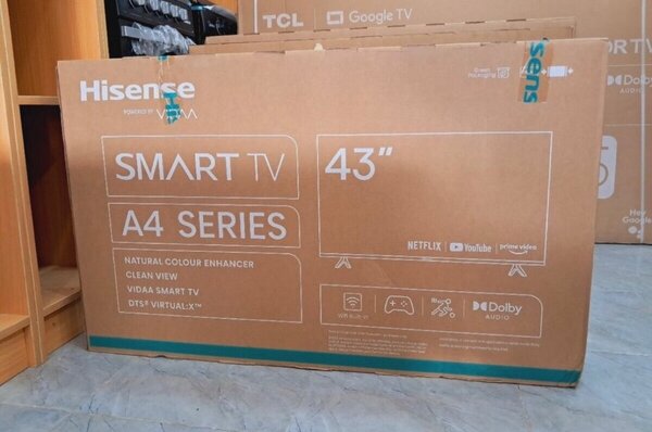 Hisense 43 inches smart tv satellite