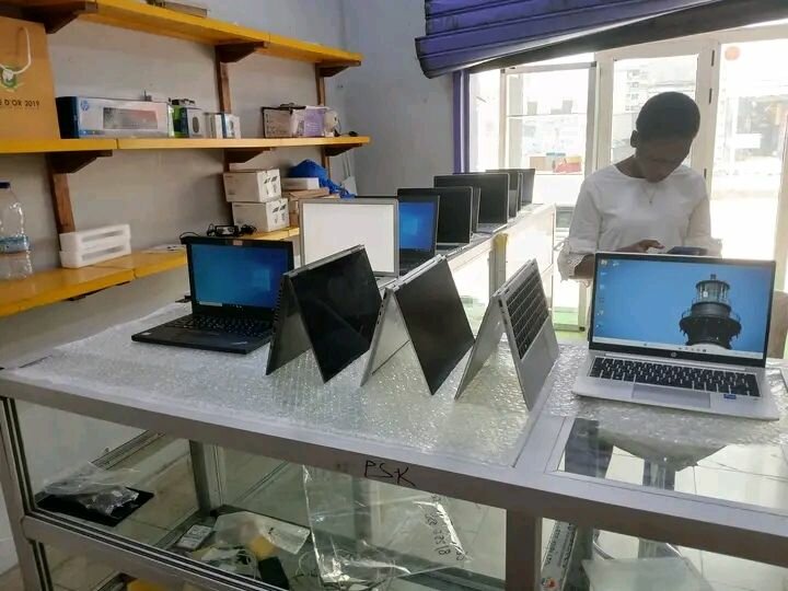 Ordinateur Portable Tactile 2-en-1