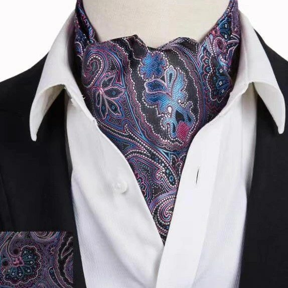 Men's tie with a beautiful print