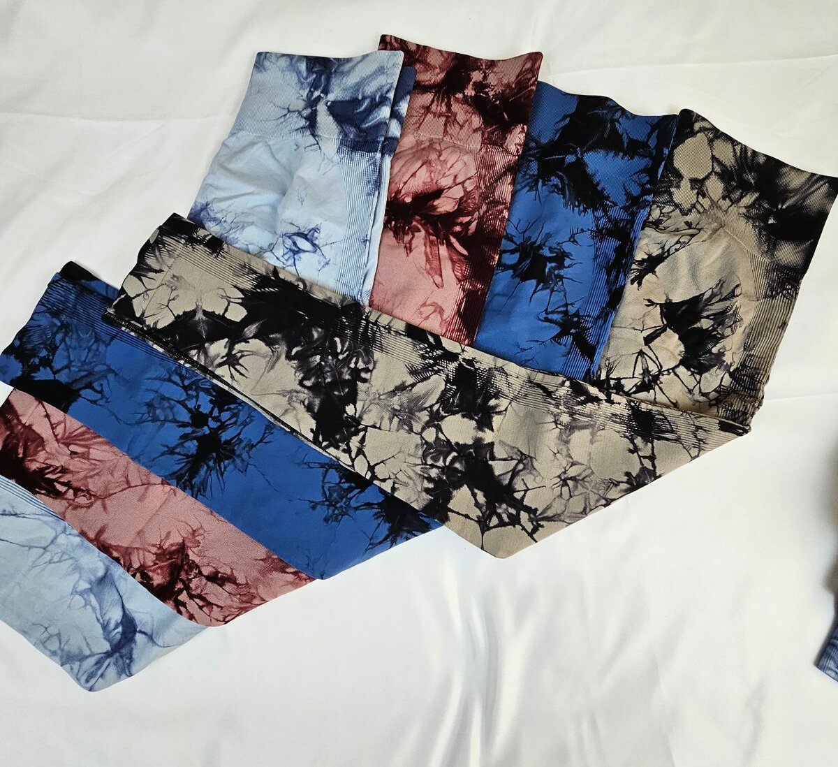 Женский спортивный костюм  размерная сетка М L XL