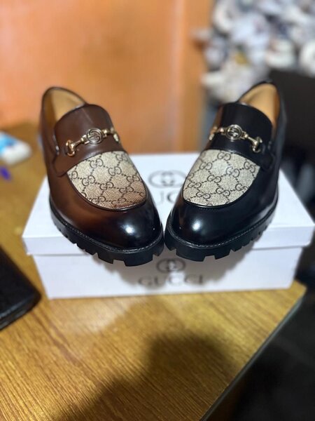 Mocassins en cuir homme élégants