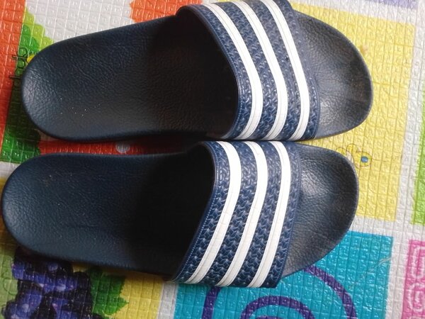 Claquettes confortables pour hommes