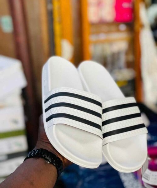 Claquettes originales