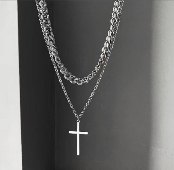 Cuban chain and necklace