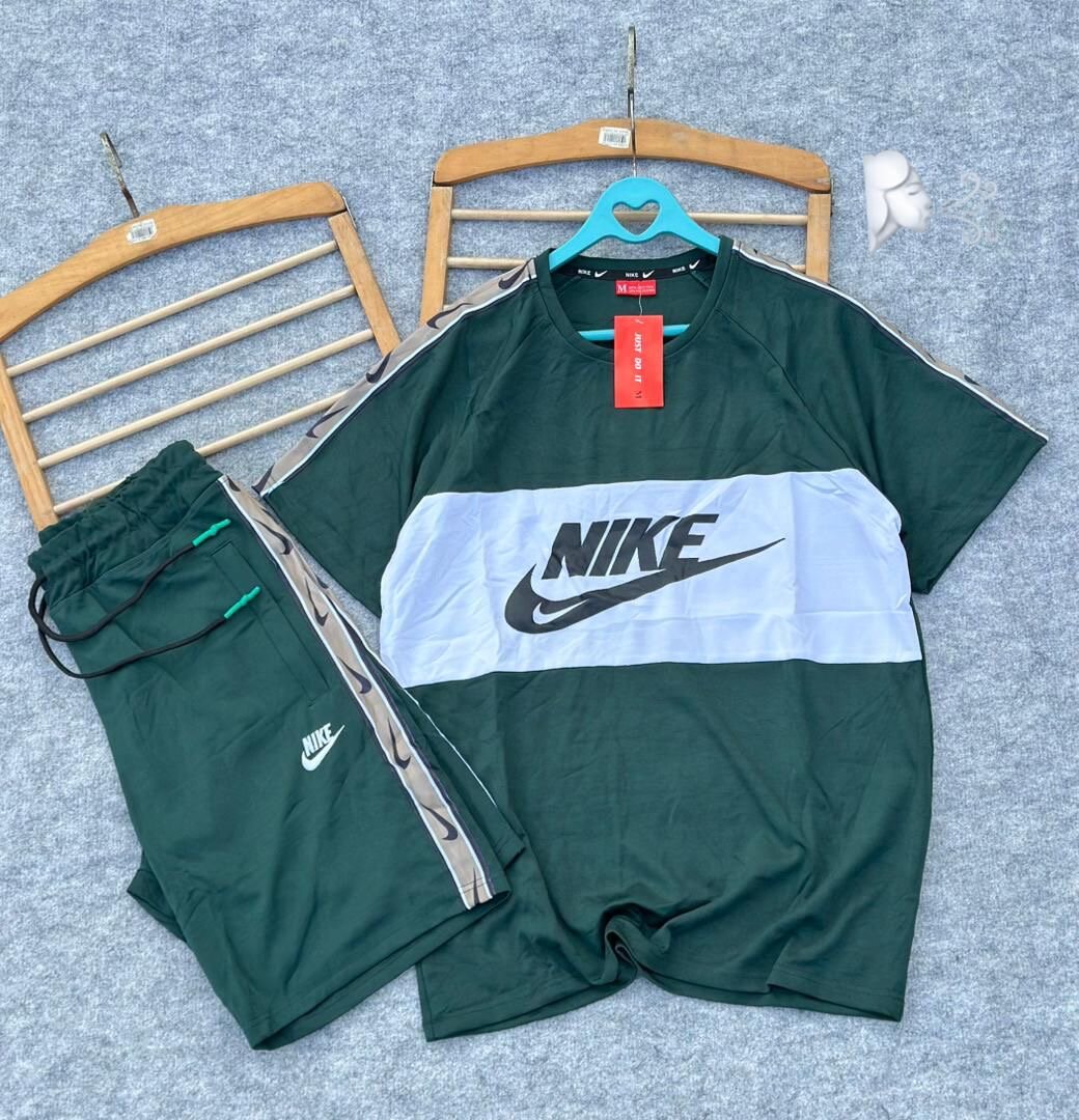 Tenue de sport Nike hommes