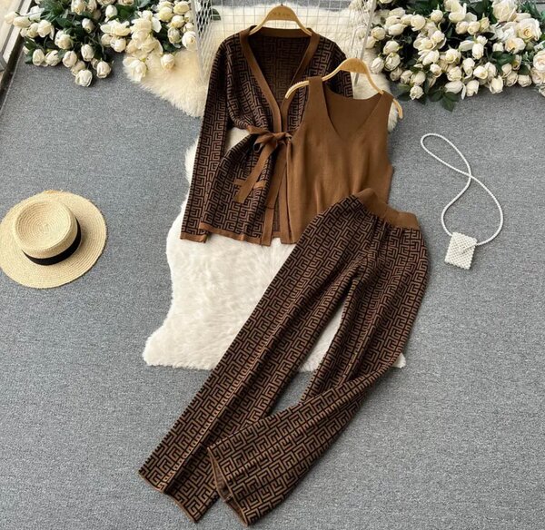 Elegant clothing 3pieces
