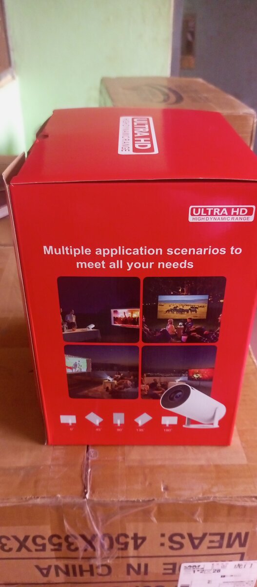 2.4G wireless Game projector