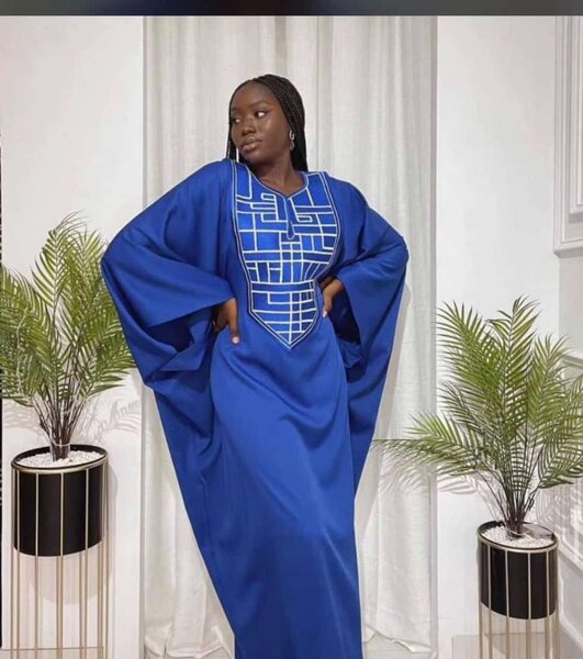 Robe Caftan Moderne Élégant