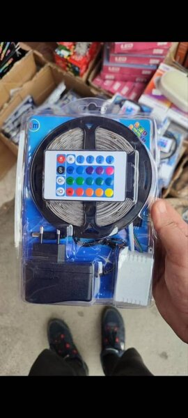 Bande LED RGB avec télécommande