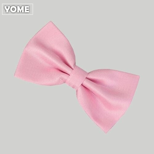 Nœud papillon rose élégant