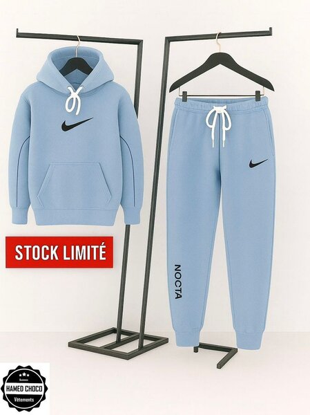 Ensemble jogging bleu Nike