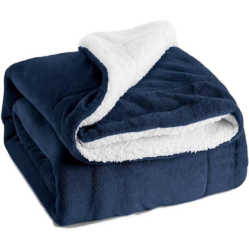 FLEECE BLANKET