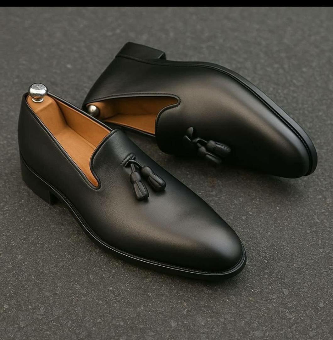 Chaussures habillées en cuir noir