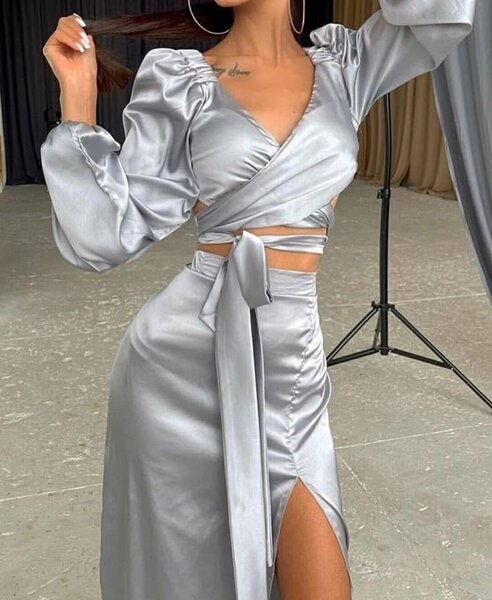 Robe élégante en satin