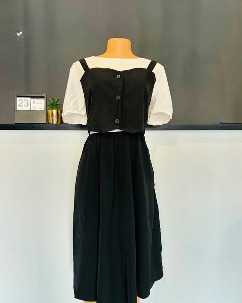  women's beautiful dress 